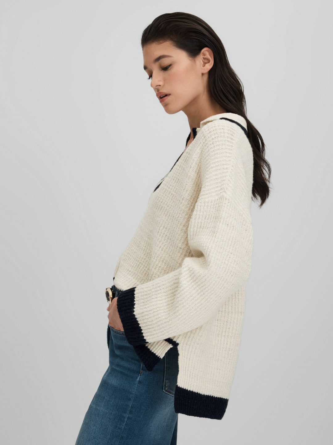 Reiss Affordable - Wool Blend Open Collar Jumper in Cream/Navy
