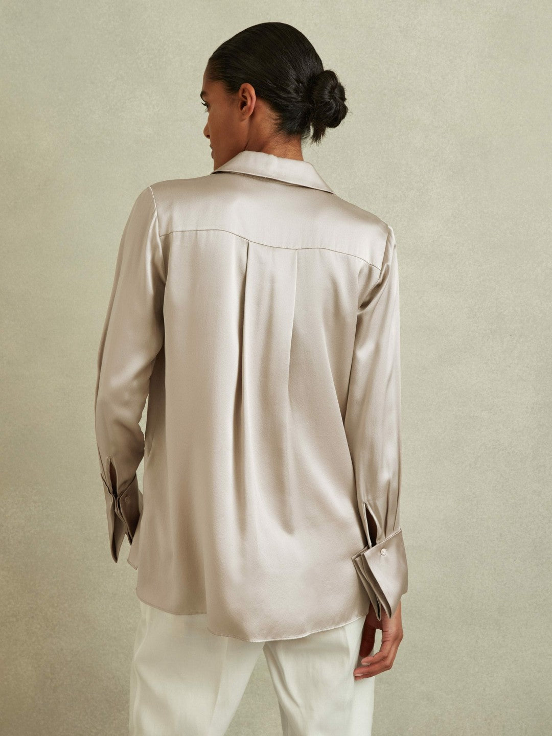 Reiss Popular Choice - Silk Double-Cuff Button-Through Shirt in Champagne