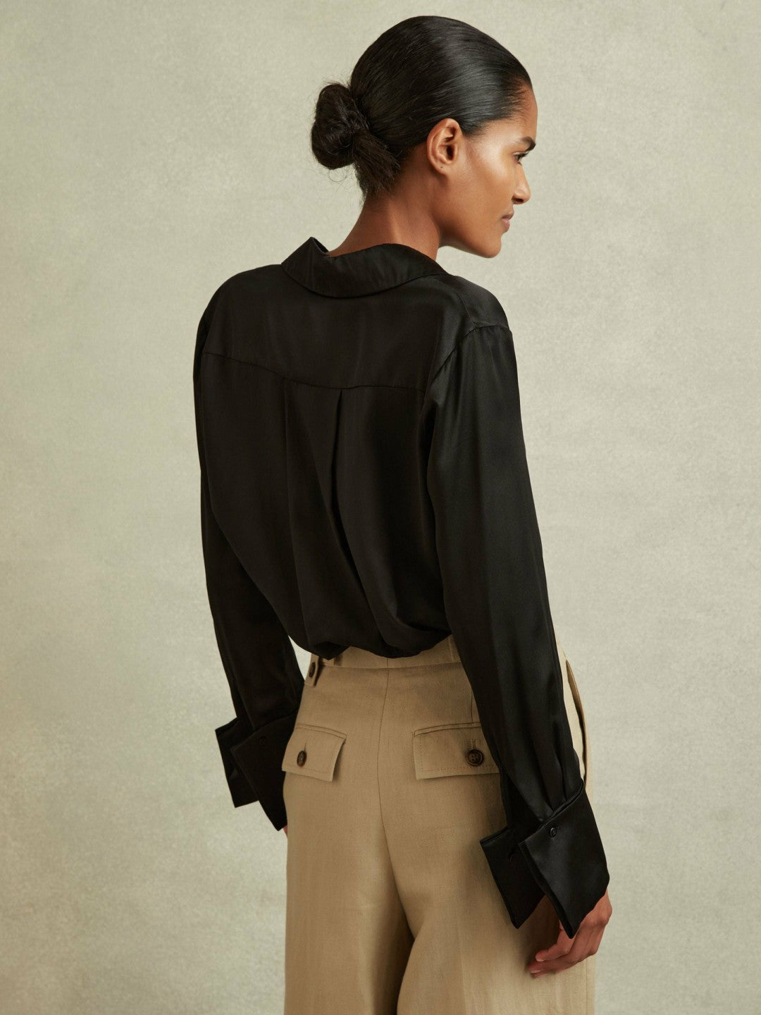Reiss Savings - Silk Double-Cuff Button-Through Shirt in Black