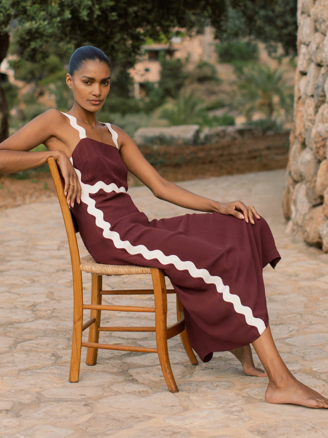 Reiss Wave-Trim Crepe Midi Dress in Burgundy