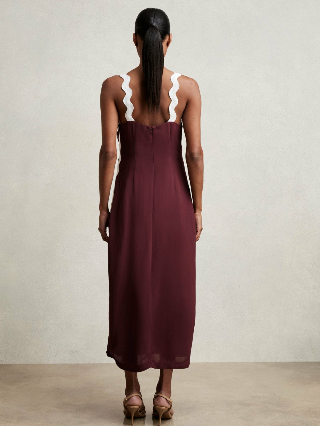 Reiss Wave-Trim Crepe Midi Dress in Burgundy