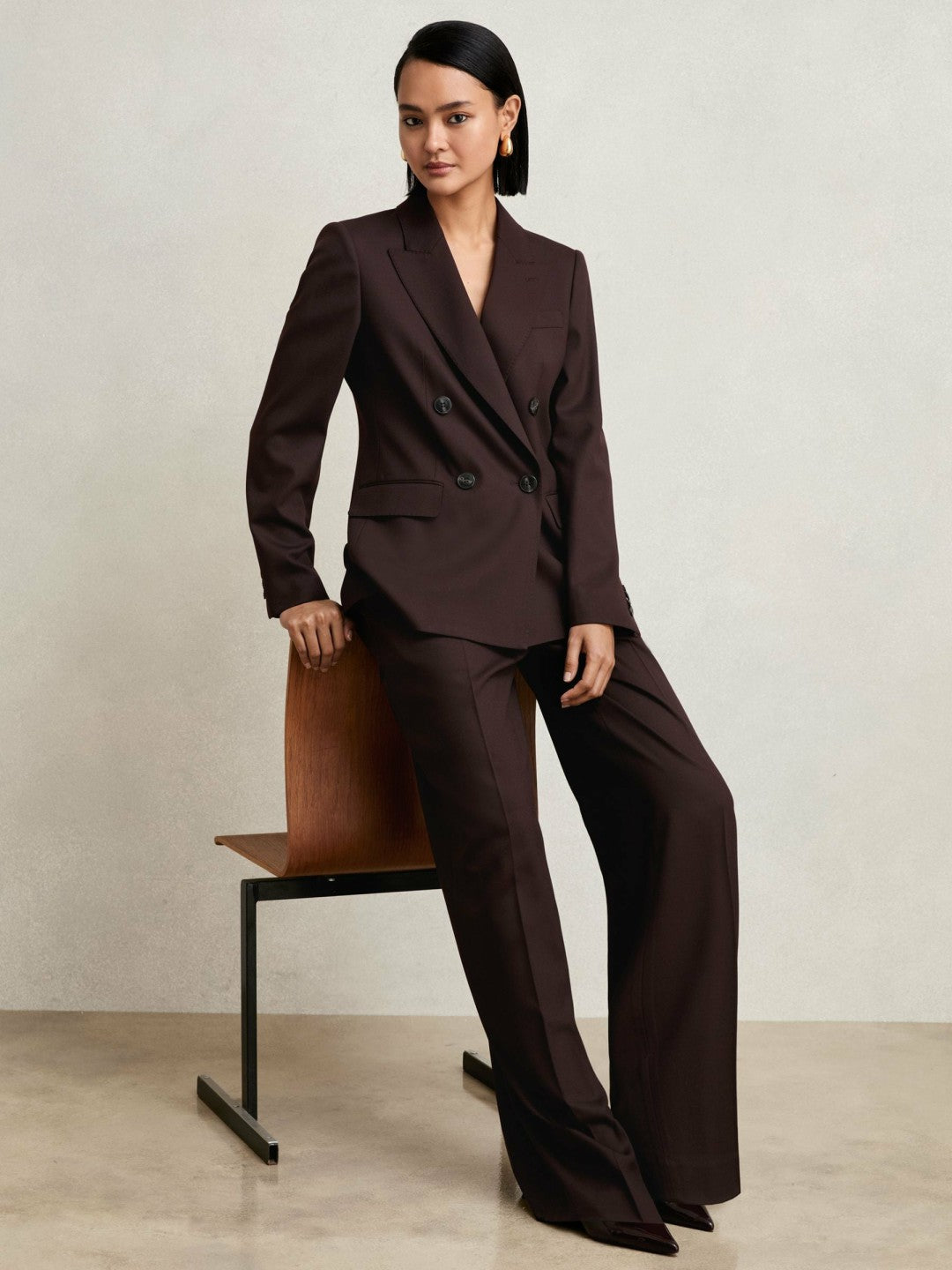 Reiss Petite Wool-Blend Wide-Leg Suit Trousers in Aubergine