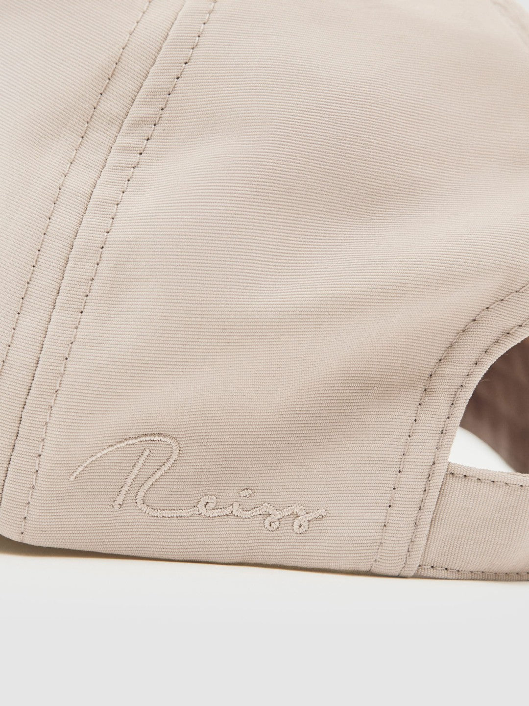 Reiss Offer - Embroidered-Logo Tech Baseball Cap in Stone