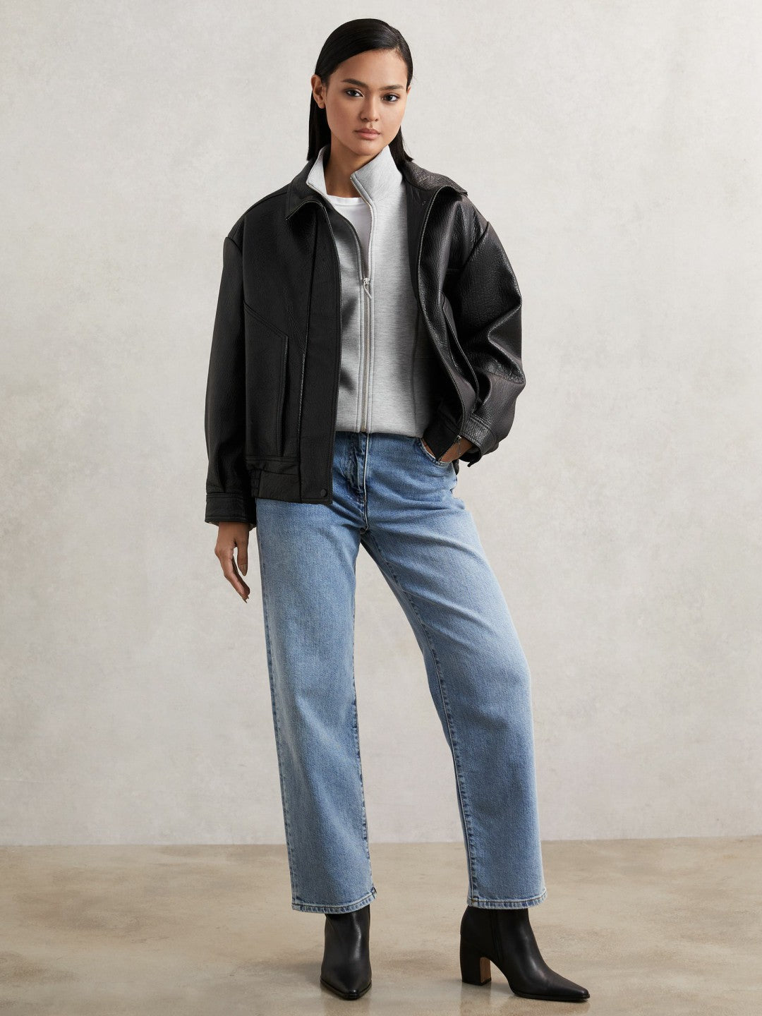 Reiss Affordable - Funnel-Neck Zip-Through Sweatshirt in Grey