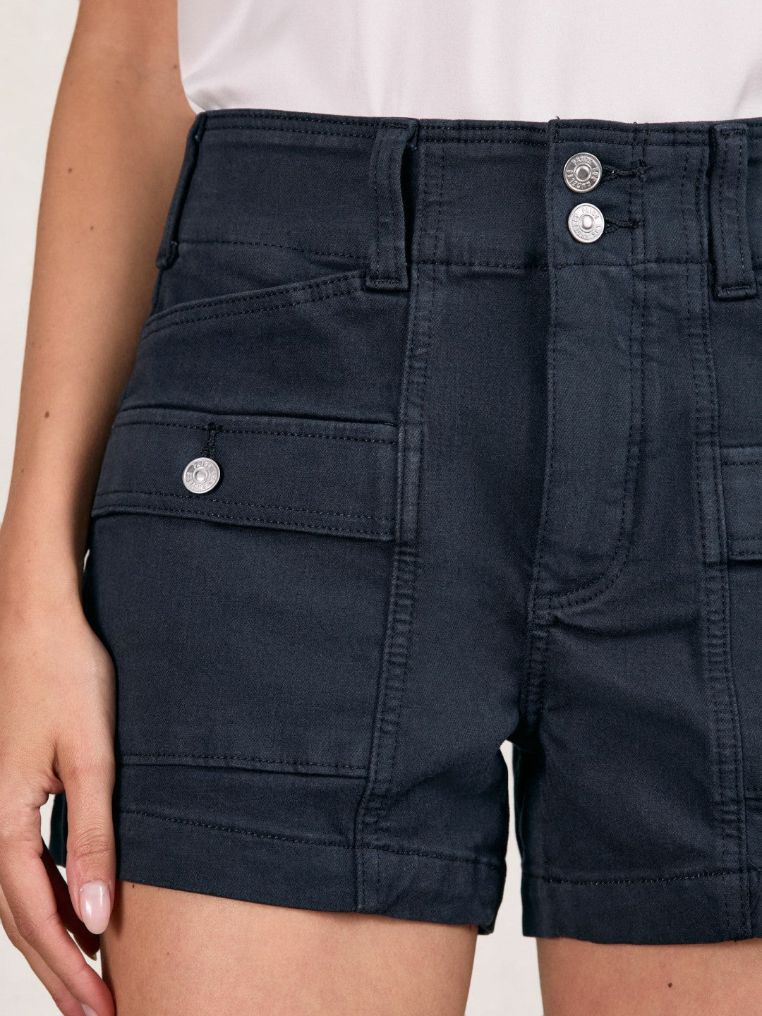Reiss Featured - Paige Cargo Shorts in Navy