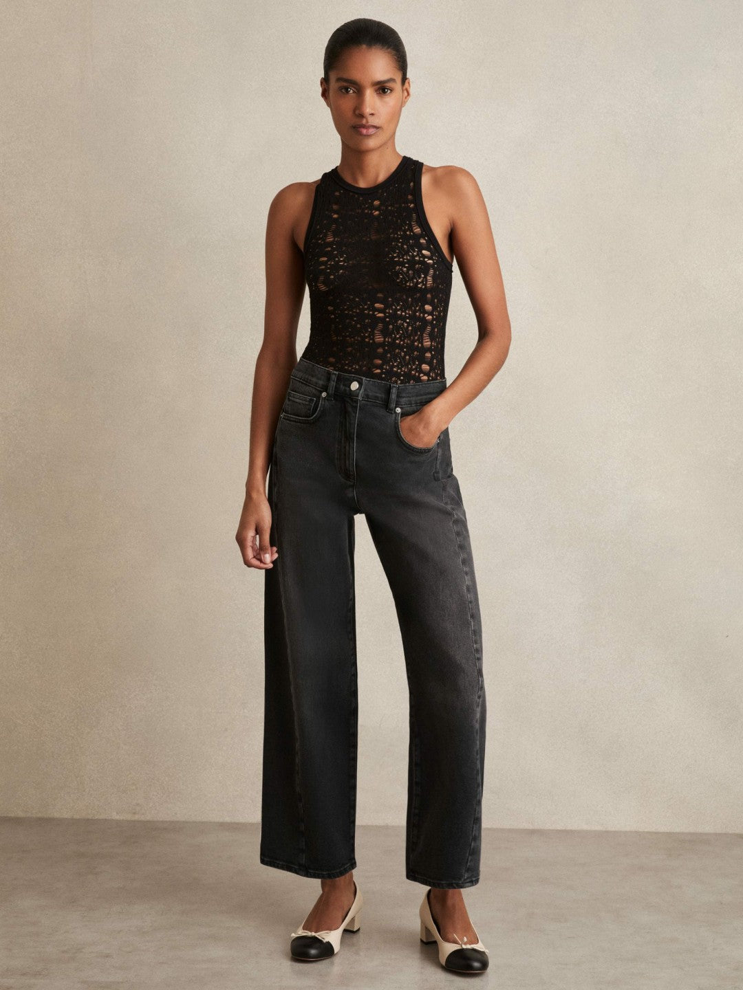 Reiss Affordable - Petite Barrel-Leg Seam Jeans in Washed Grey