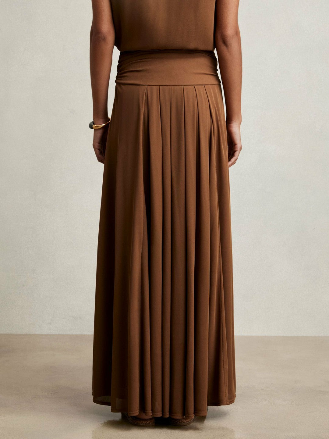 Reiss Jersey Ruched-Waist Maxi Skirt in Tan Brown