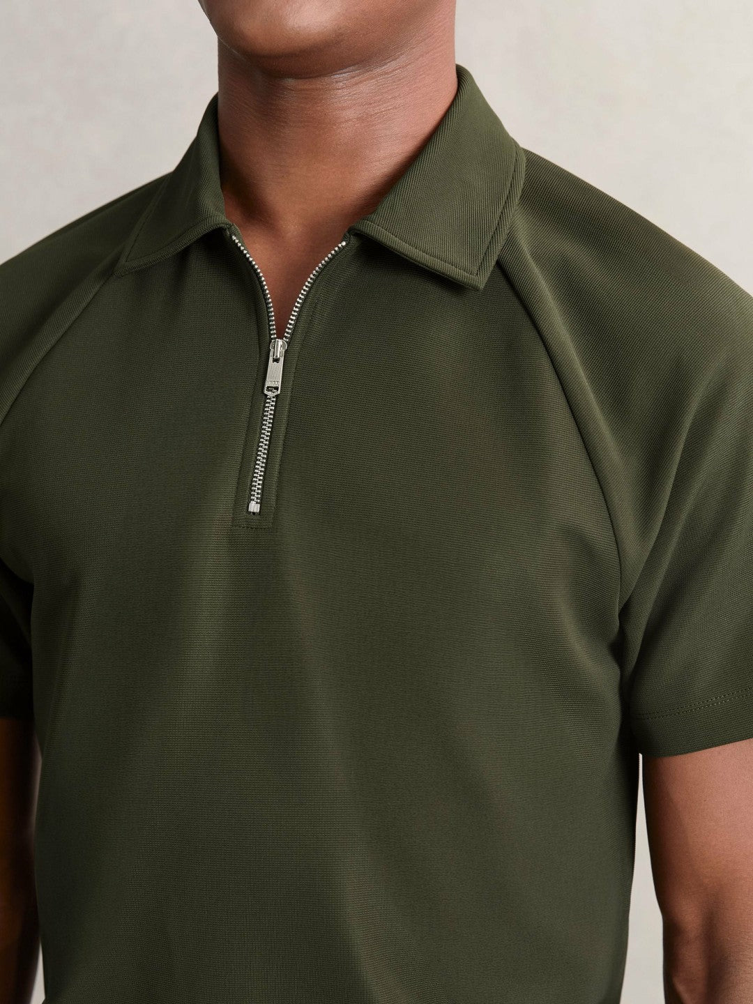 Reiss Savings - Textured Raglan Half-Zip Polo Shirt in Green