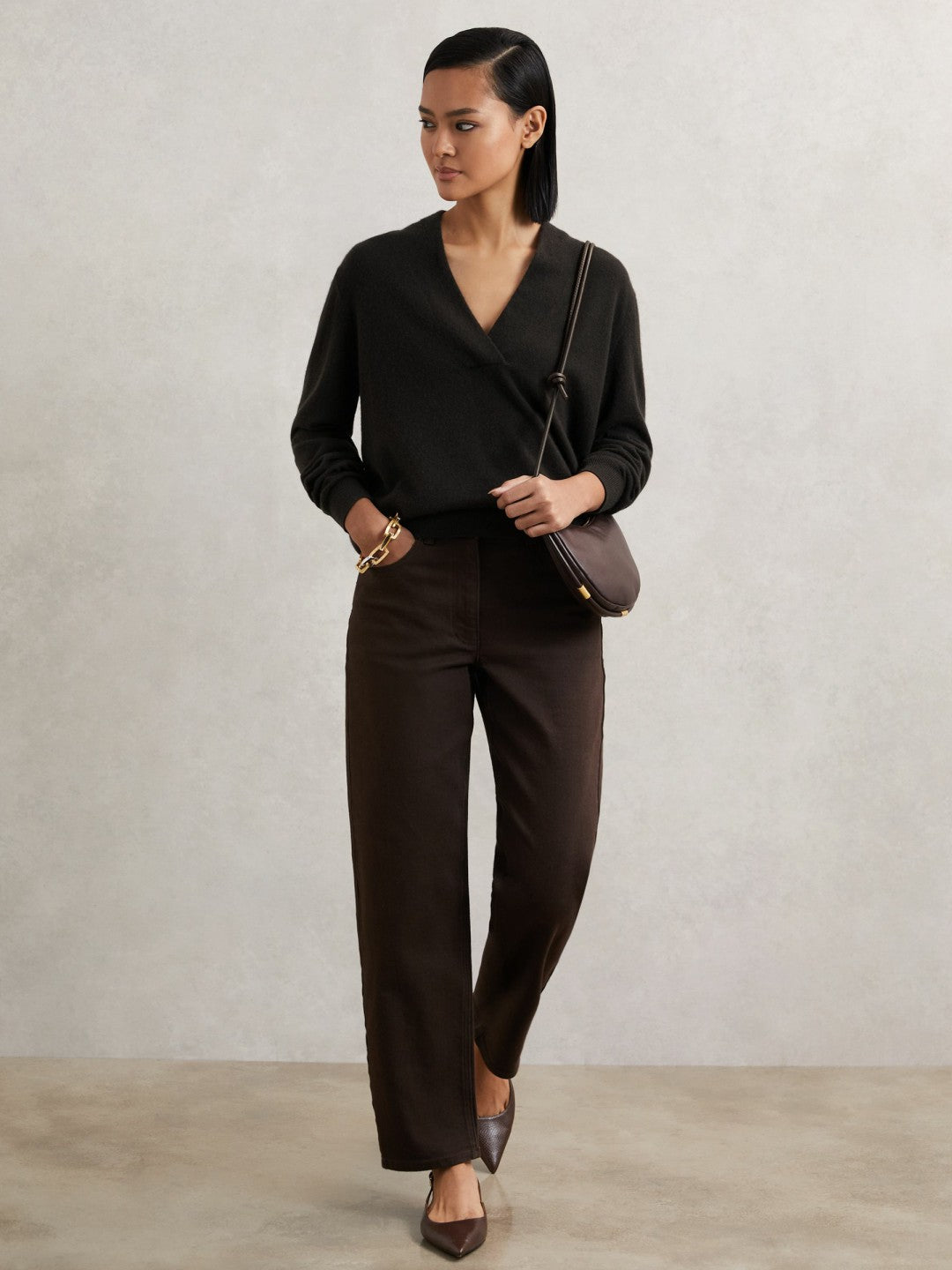 Reiss Cashmere V-Neck Jumper in Chocolate Brown