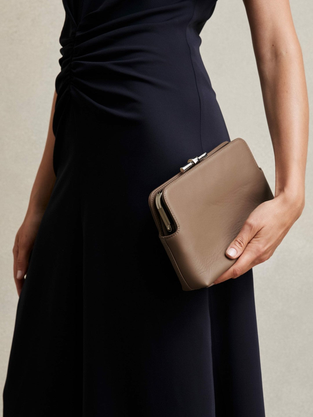 Reiss Affordable - Leather Frame Clutch Bag in Neutral