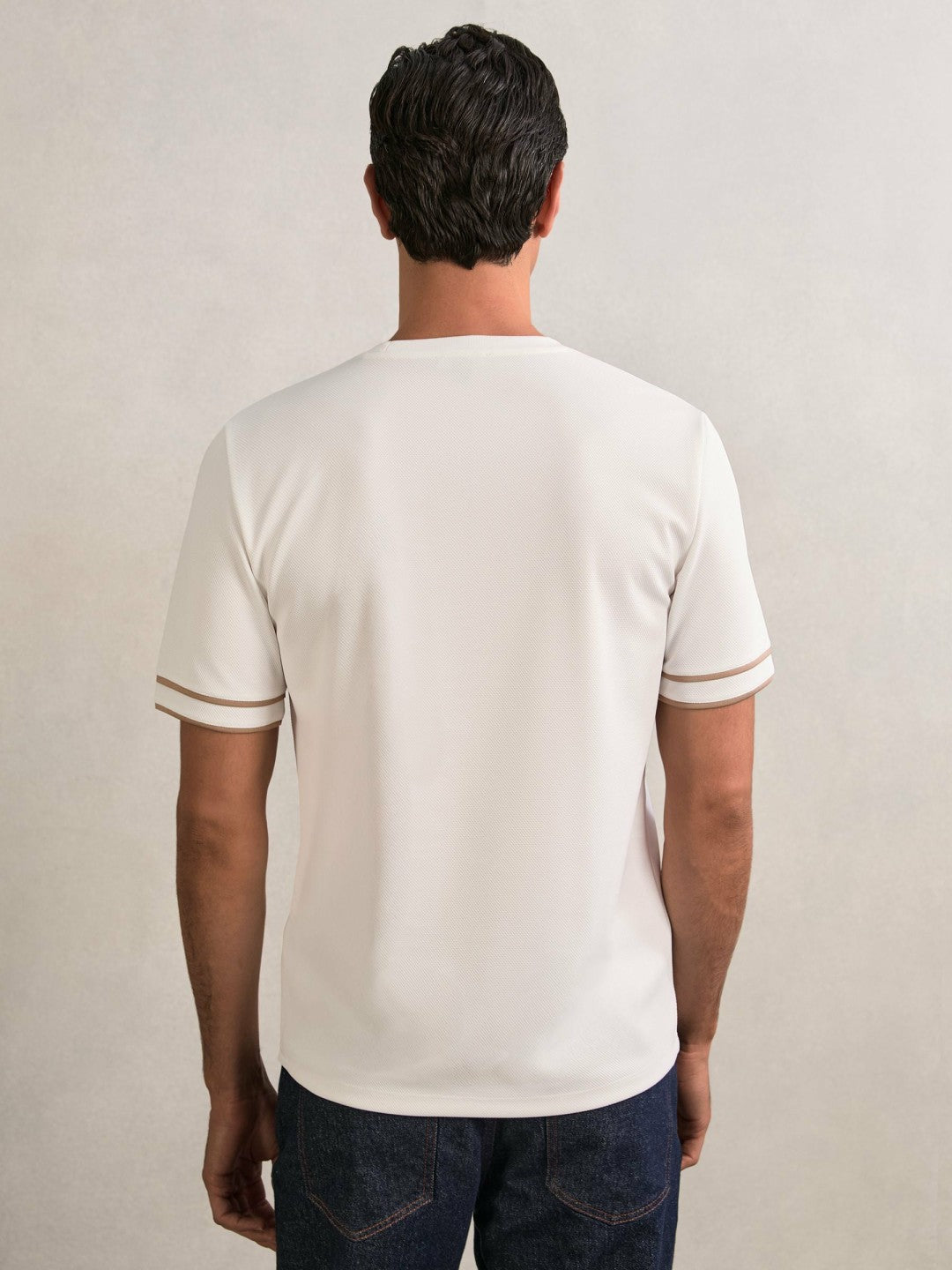 Reiss Offer - Textured Crew-Neck Tipped T-Shirt in White