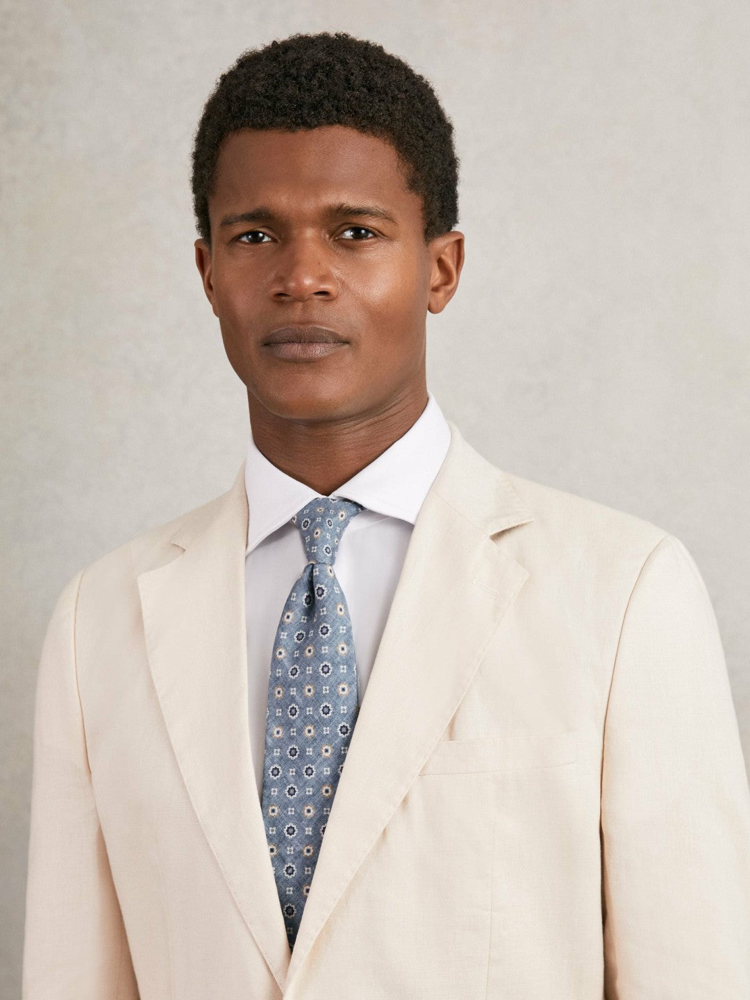 Reiss Affordable - Silk Floral-Medallion Tie in Soft Blue