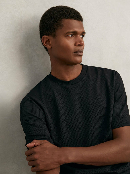 Reiss Offer - Textured Crew-Neck T-Shirt in Black