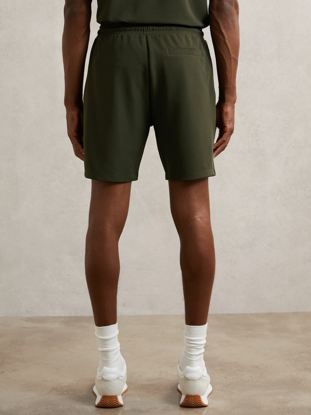 Reiss Value - Textured Drawstring Shorts in Green