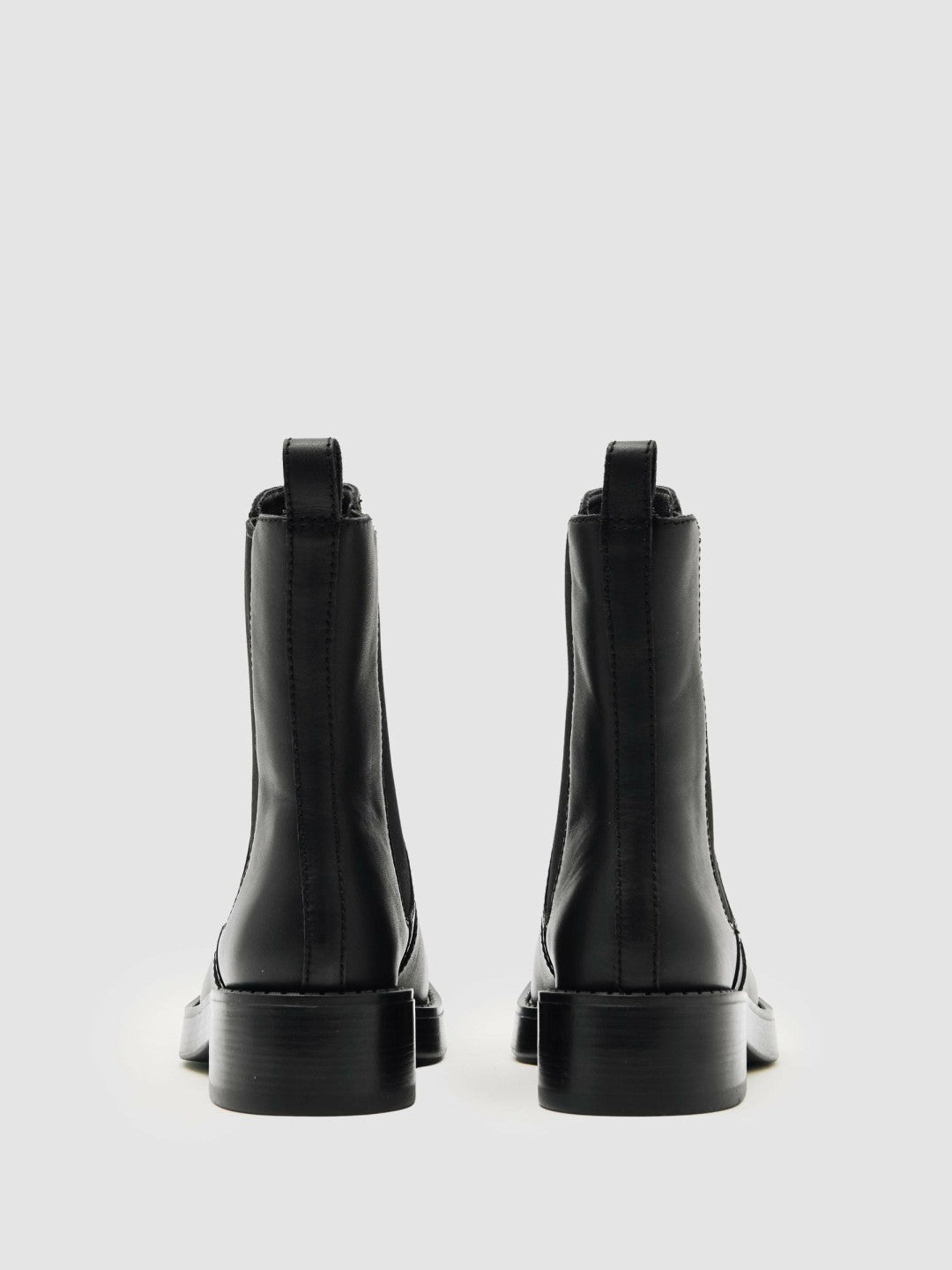 Reiss Sale - Leather Chelsea Boots in Black