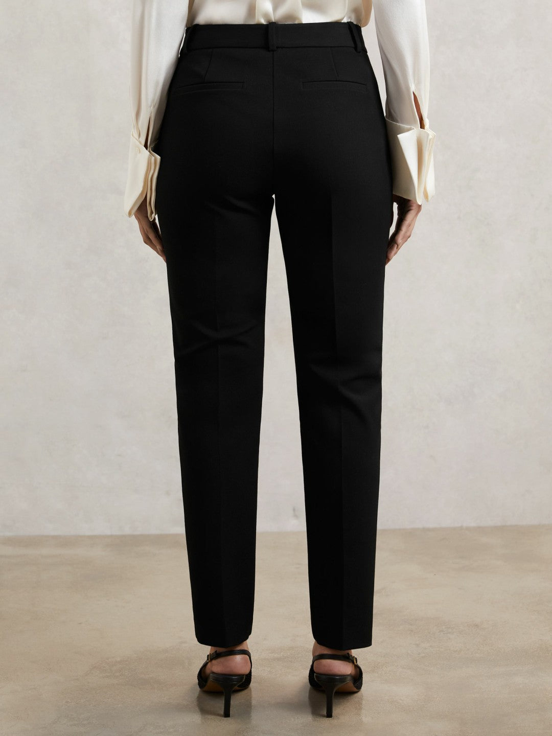 Reiss Petite Pintuck Tapered Trousers in Black