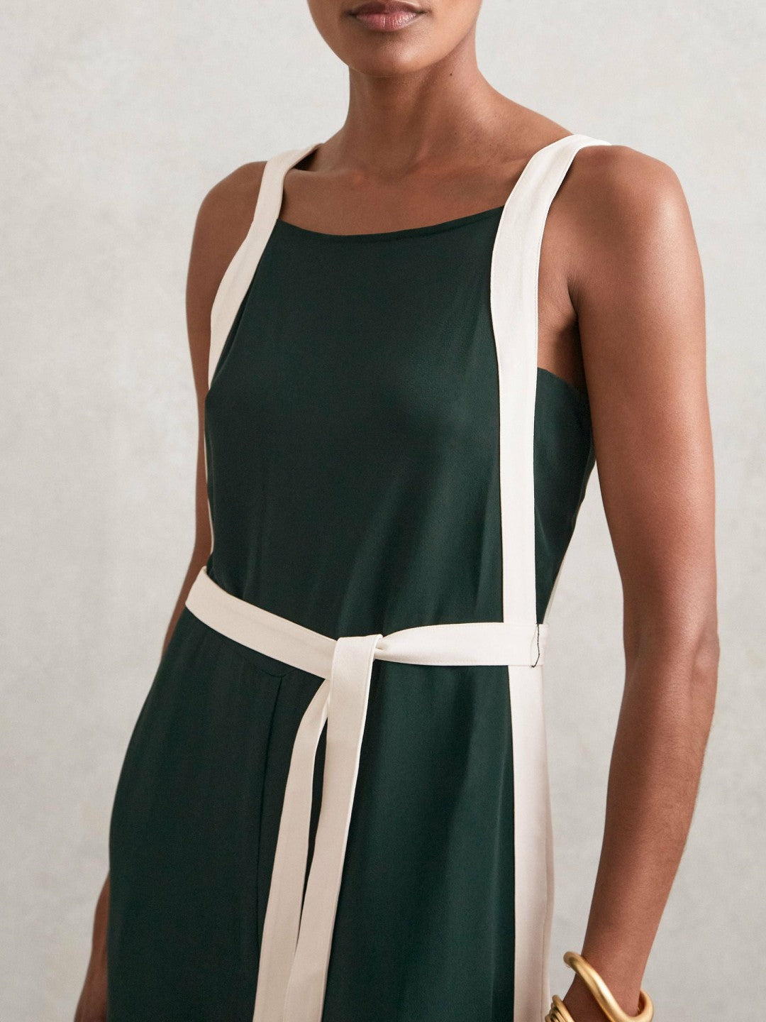 Reiss Sale - Colourblock Wide Leg Belted Jumpsuit in Dark Green/Cream