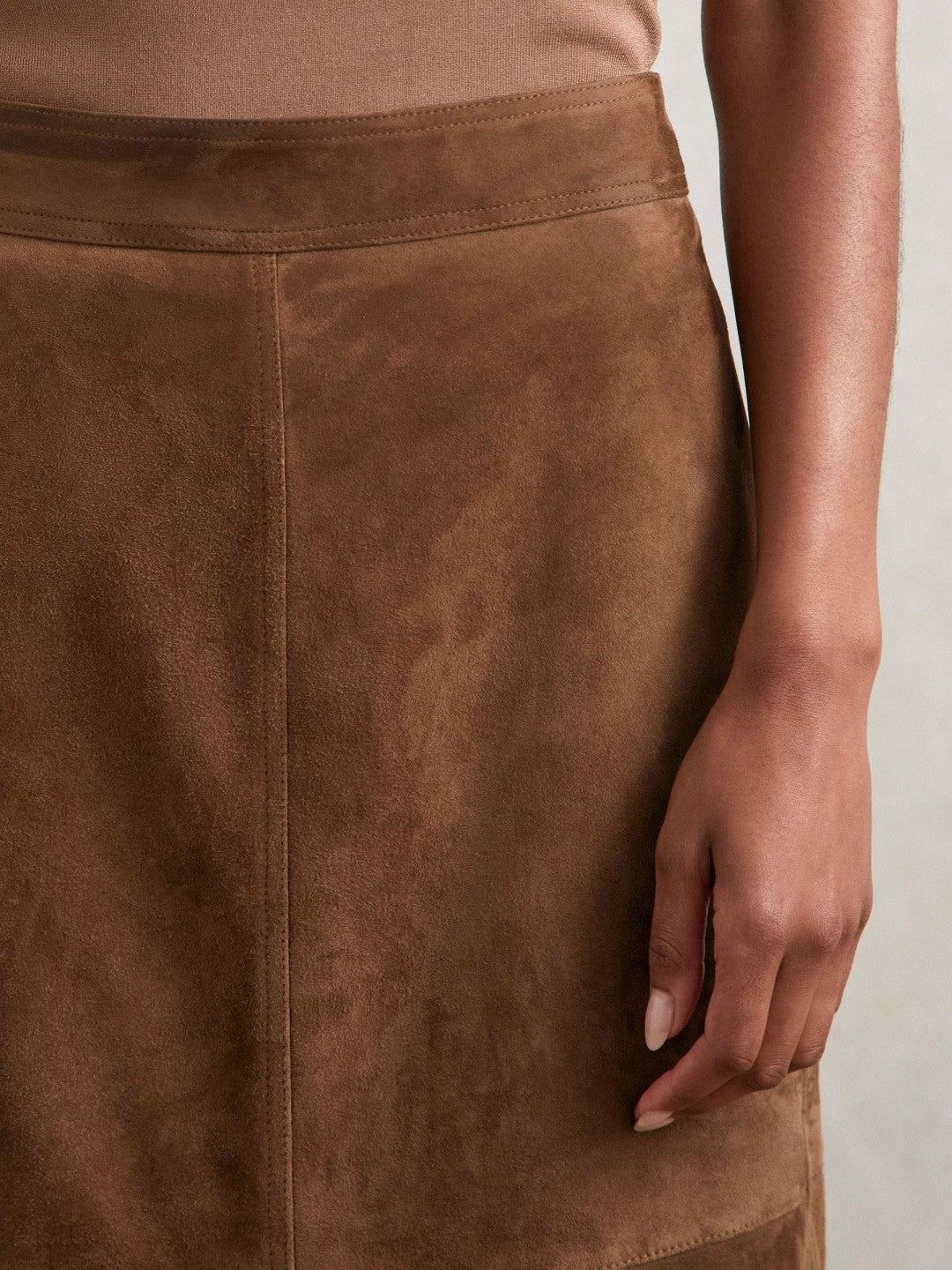 Reiss Affordable - Suede Straight-Fit Midi Skirt in Tan Brown