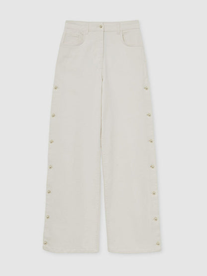 Reiss Popular Choice - Petite Side Button Wide Leg Jeans in Cream