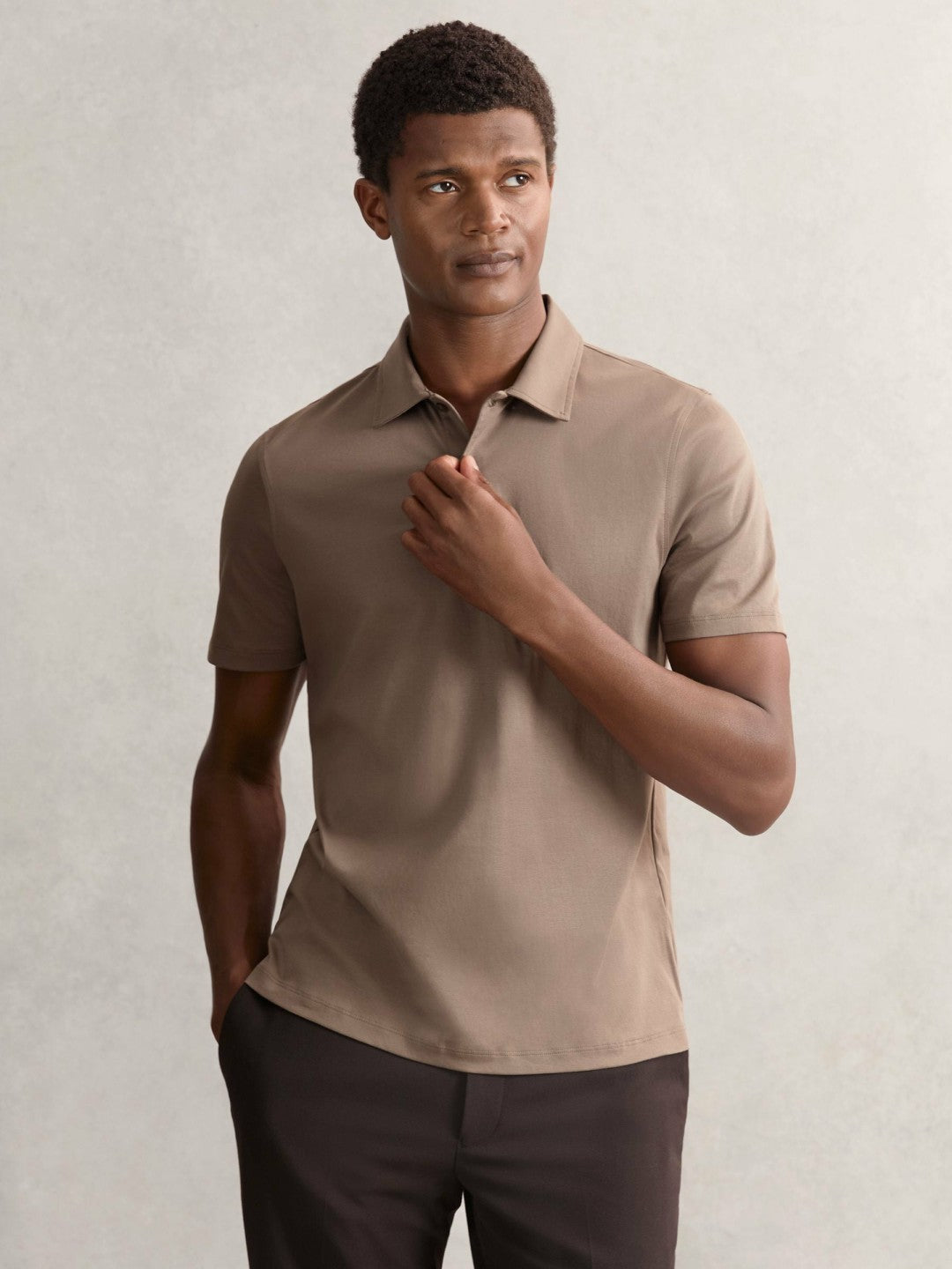 Reiss Deal - Cotton Short-Sleeve Polo Shirt in Taupe Brown