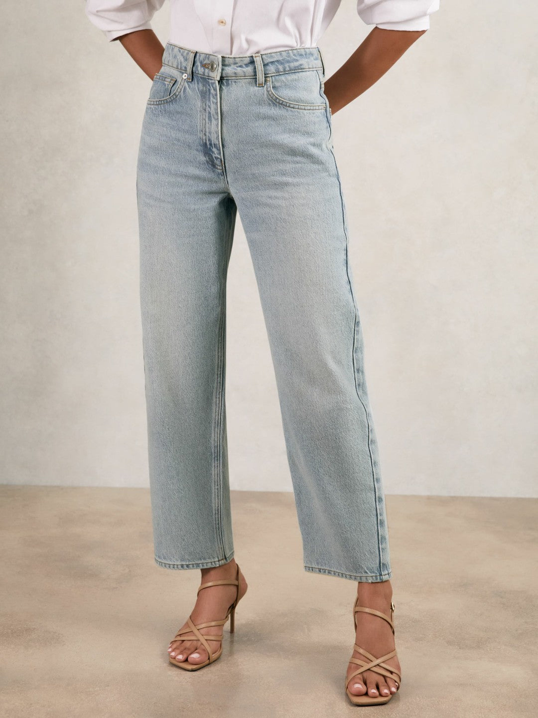 Reiss Deal - Petite Mid-Rise Straight-Leg Jeans in Pale Blue